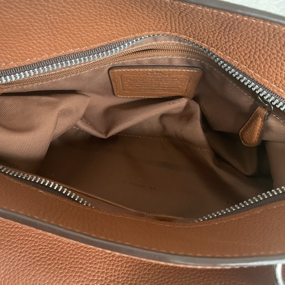 Authentic Coach Sophia Pebble Leather tote,cognac color, Pin mount coach logo ❤️ - Picture 11 of 11